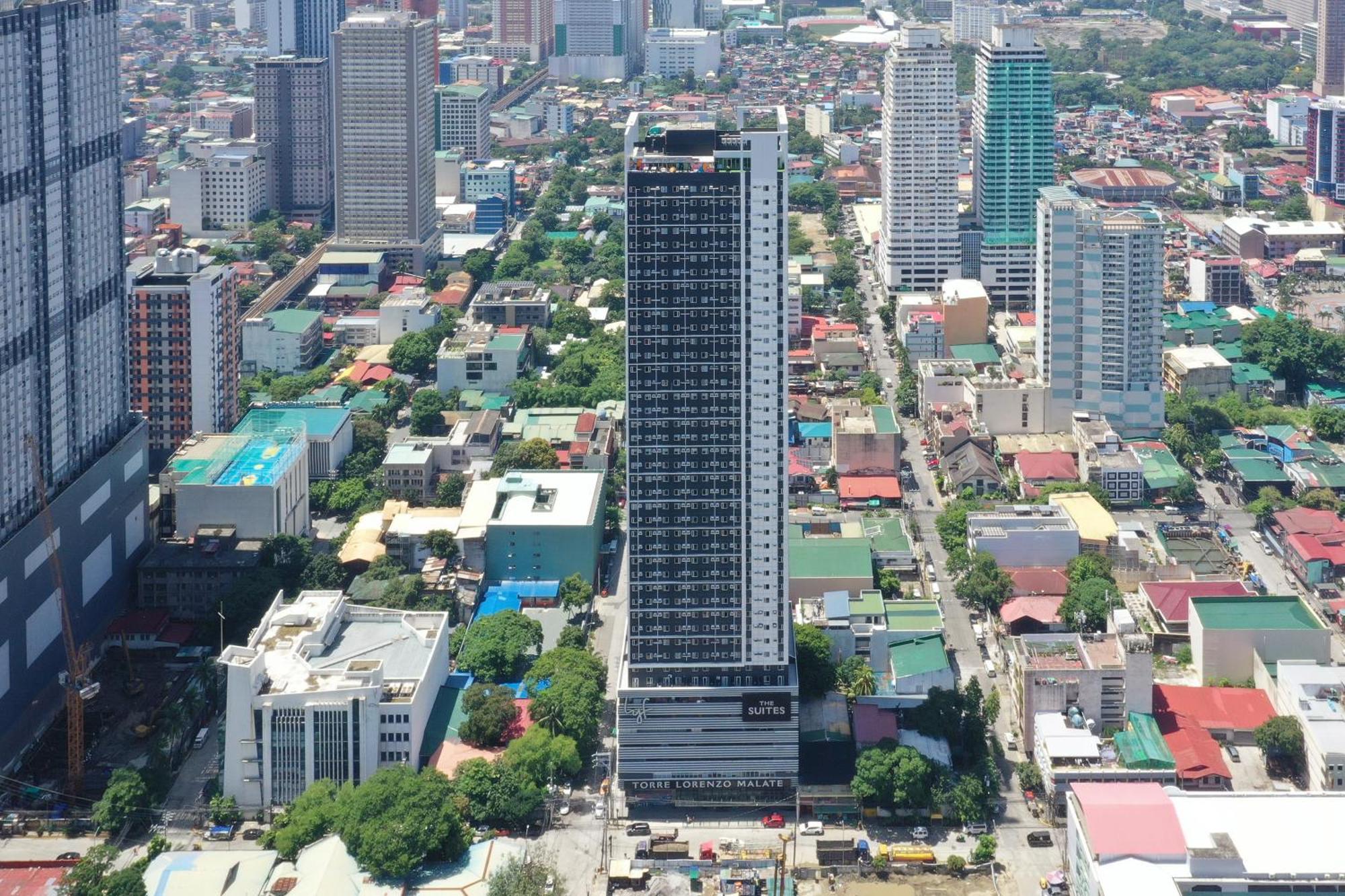 The Suites At Torre Lorenzo Malate - Managed By The Ascott Limited 마닐라 외부 사진